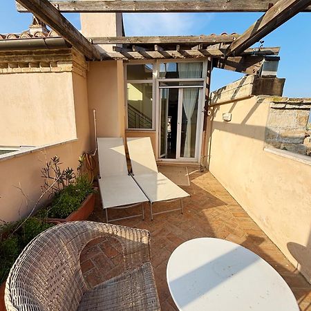 Domus Mirabilis Homestay Ancona Esterno foto