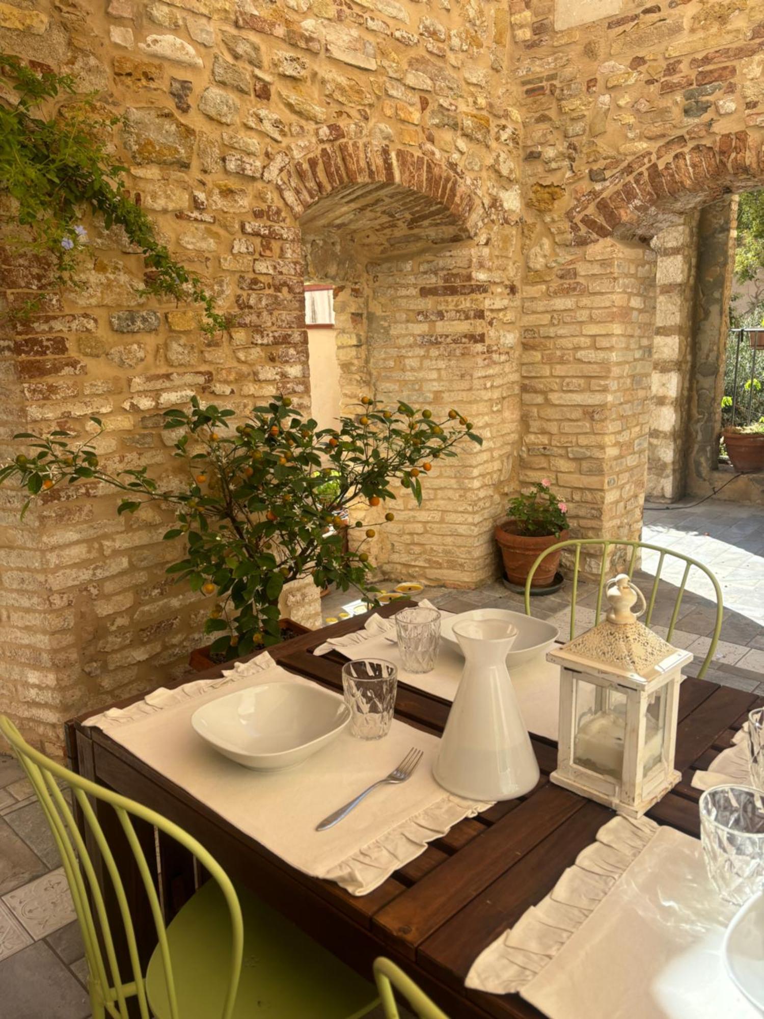 Domus Mirabilis Homestay Ancona Esterno foto