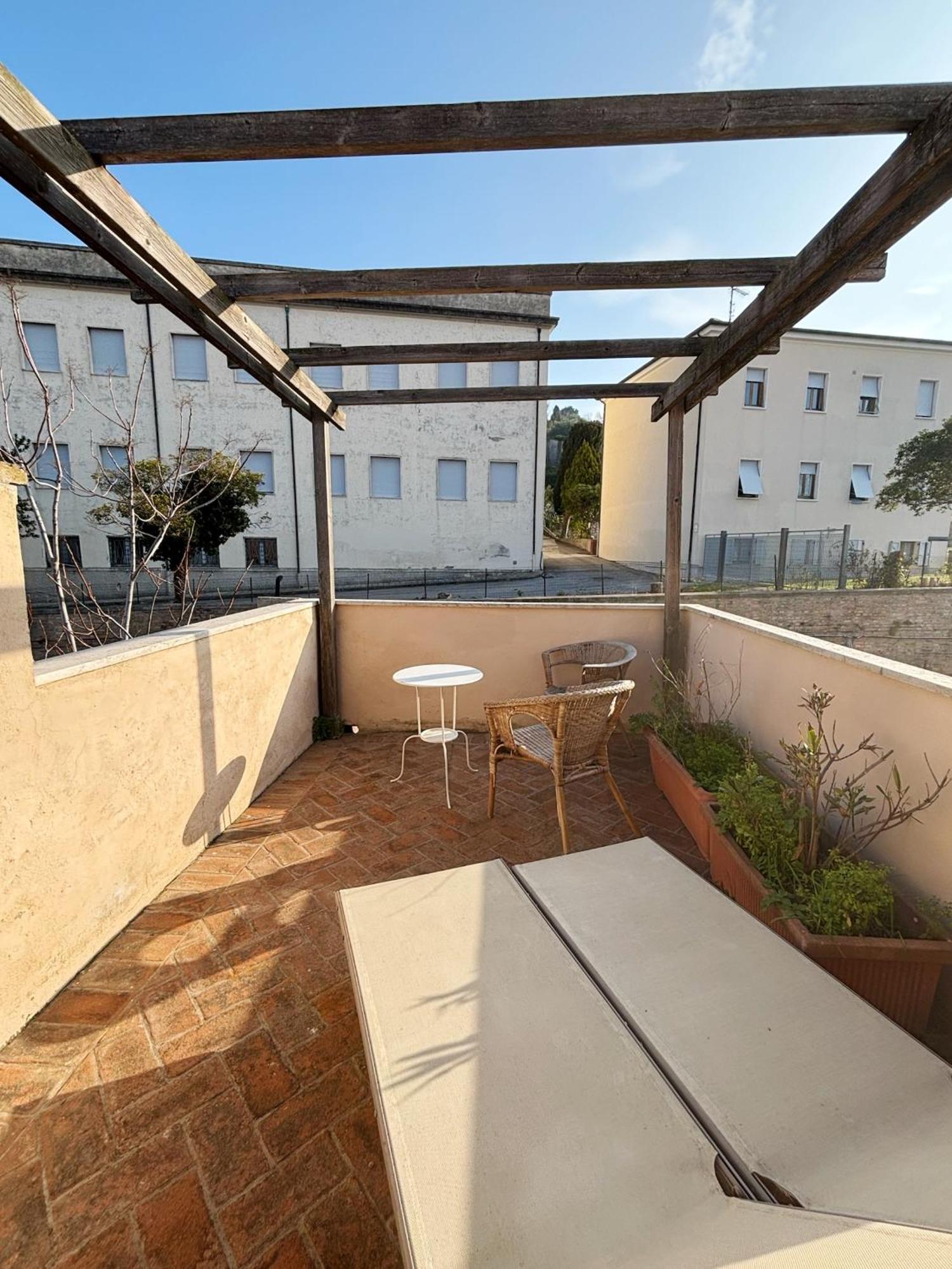 Domus Mirabilis Homestay Ancona Esterno foto